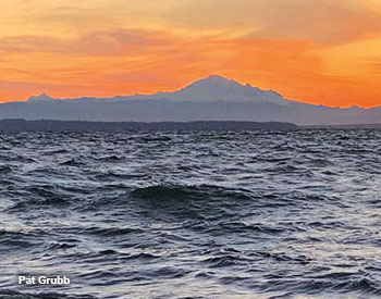 Sunrise over Mount Baker from Point Roberts, WA - Photo: PGrubb